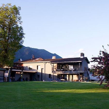 B&B Aura Rossa Quartino Exterior photo